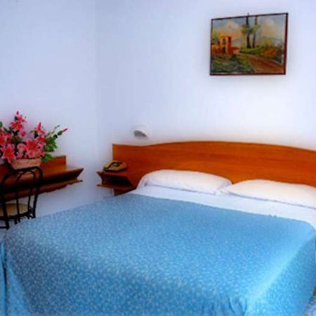 Hotel Cavour Sorrento Exteriör bild
